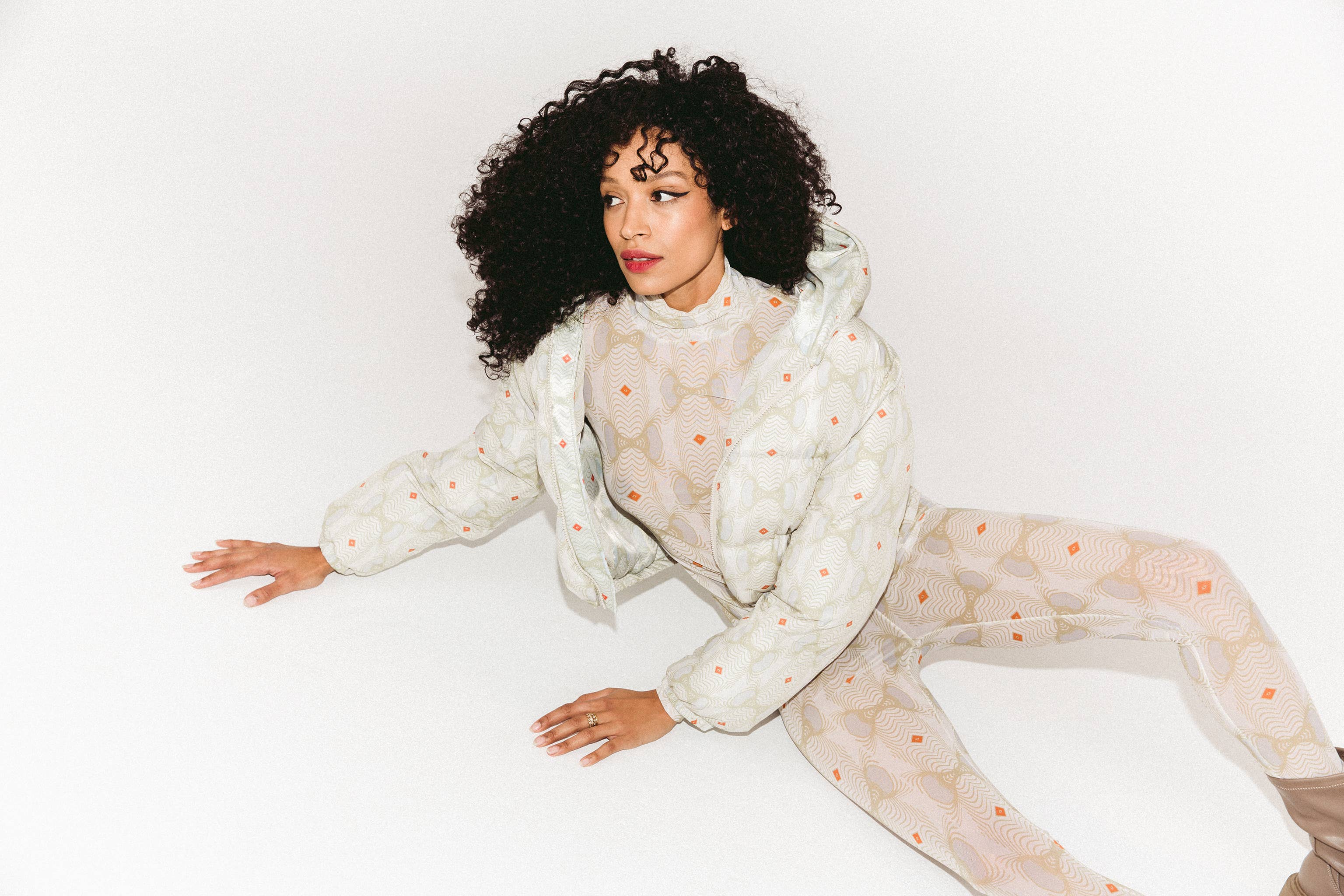 Hilary MacMillan - Wholesale Puffer Jacket - Women's - Cropped Printed Puffer5