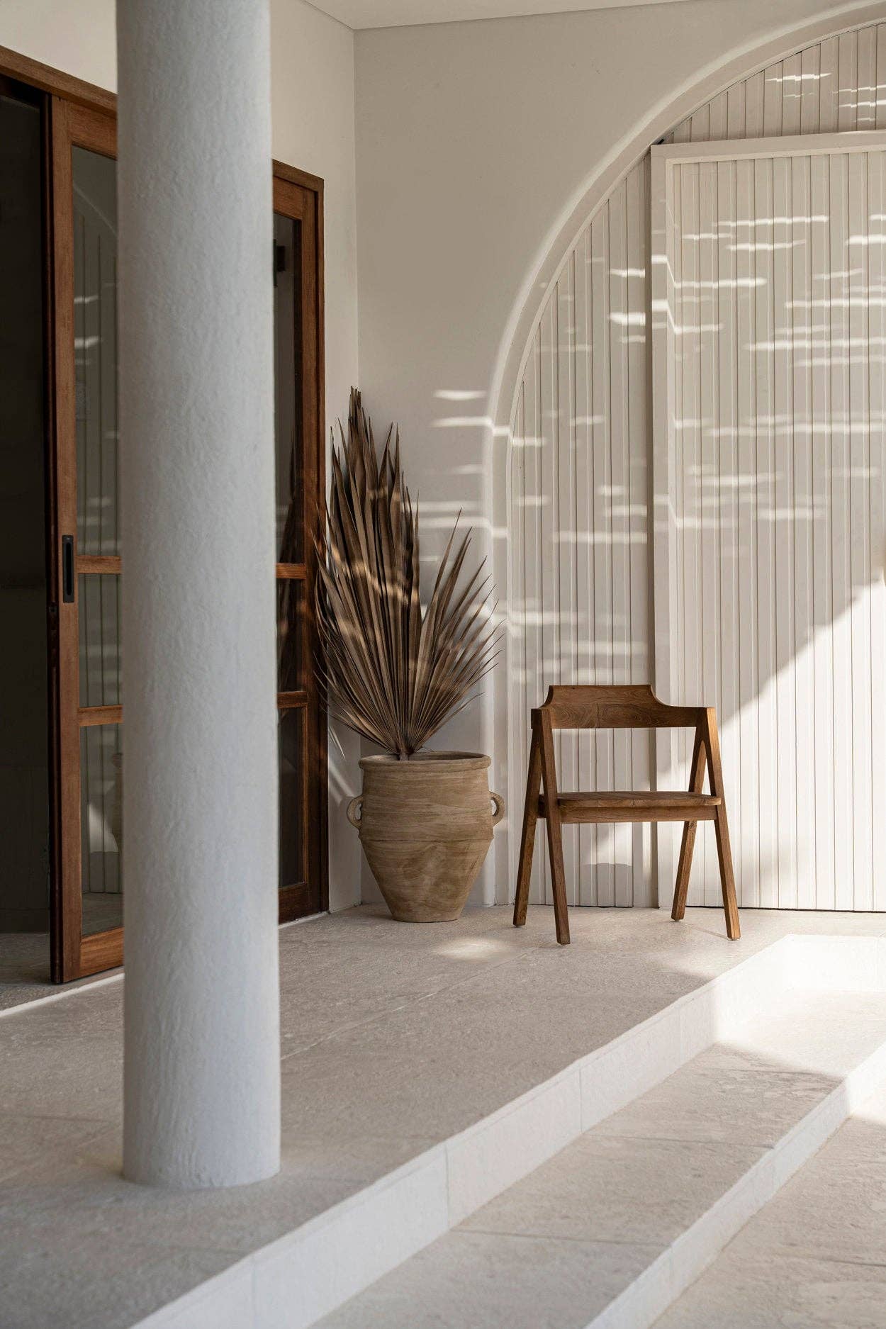 Bazar Bizar Living - Vente Chaises - Chaise de salle à manger Nihi Sumba pour extérieur2