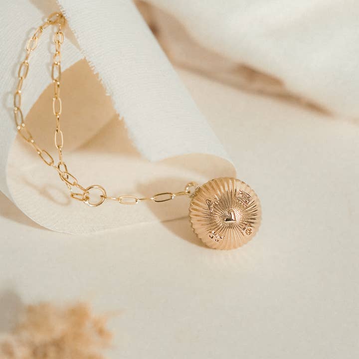 Ilado - Wholesale Jewelry - Maternity - AMOR pregnancy bola1