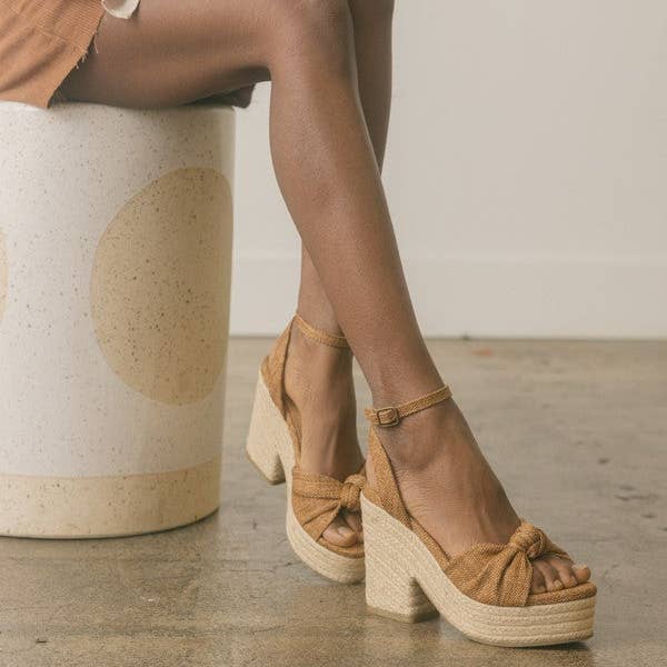 OASIS SOCIETY Mackenzie - Espadrille Wedge Sandal and other Purchase Wholesale espadrillas economiche. Free Returns & Net 60 Terms on Faire trending on Faire.