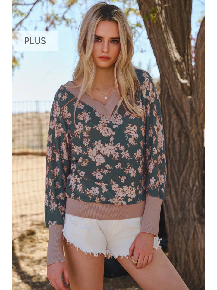 Oddi - Wholesale Knit Top - Women's - Plus Relaxed Floral Jacquard Knit Top0