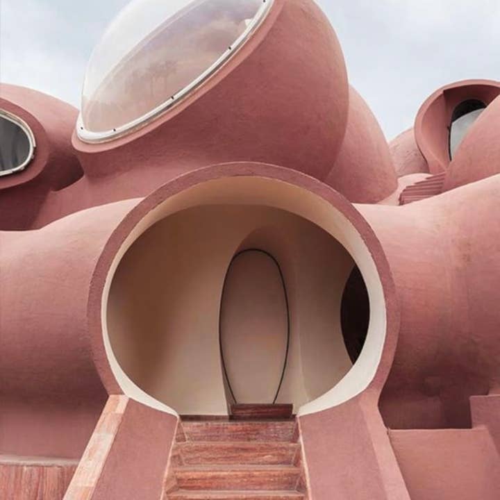 Claycraft – Großhandel Vasen – Offene Keramikvase im minimalistischen, handgefertigten Rohdesign9