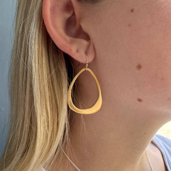 Philippa Roberts - Wholesale Dangle Earrings - small open drop earrings2