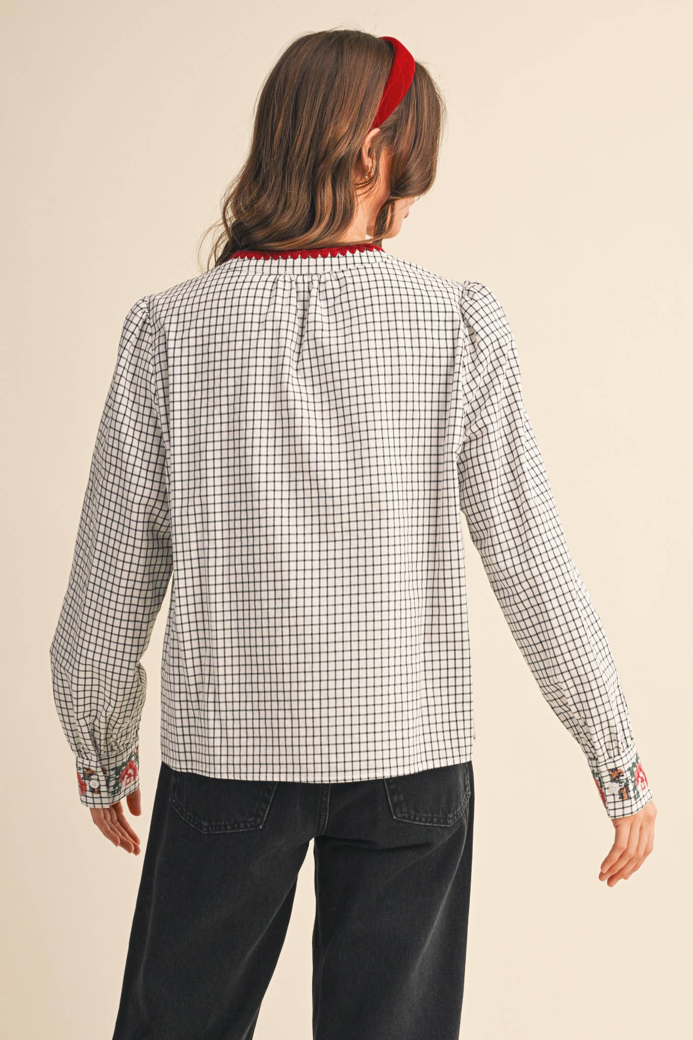 &MERCI - Wholesale Blouse - Women's - FLORAL CROSS STITCH EMBROIDERED CHECKERED TOP MTP414713