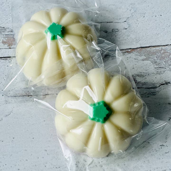 Chocolates Unlimited by Denise - Wholesale Chocolate Covered Sweets - Pumpkin Chocolate Covered Oreos - Smooth Chocolate Coating