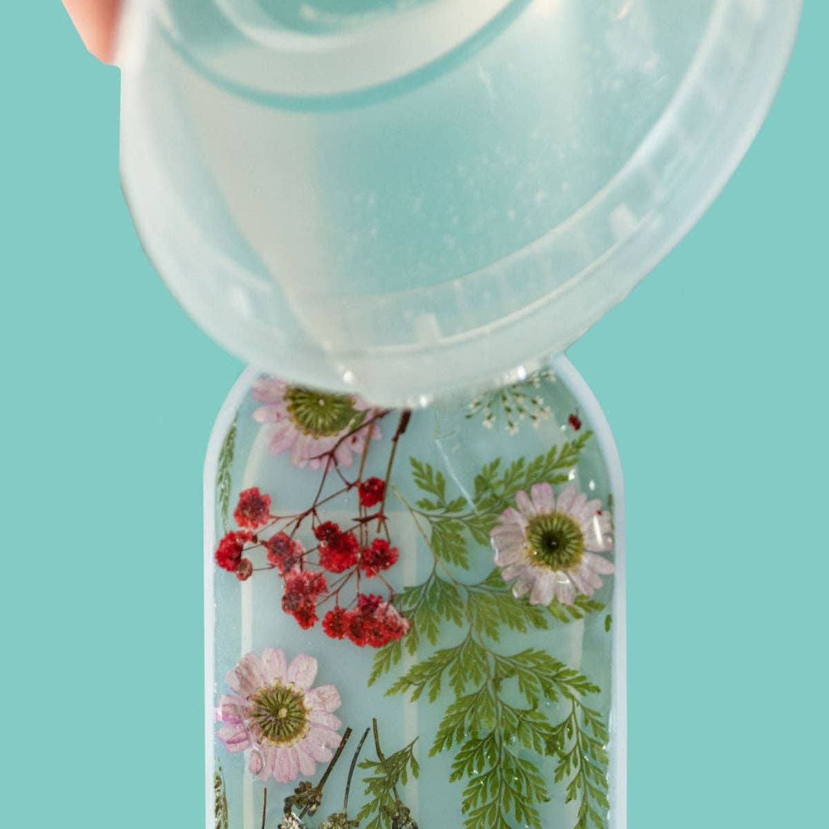 Adults & Crafts - Wholesale DIY craft kit - Customizable Resin Tray Craft Kit4