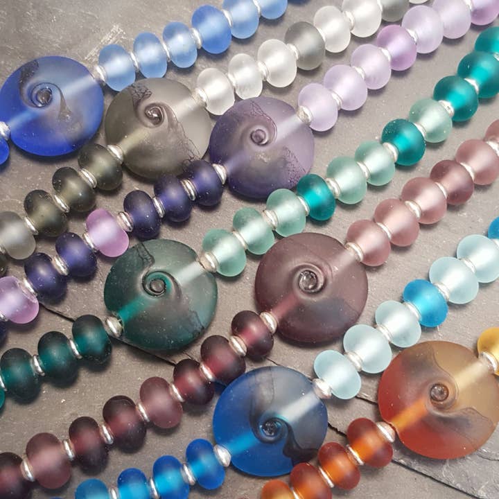 Gradient Lace Swirl Bracelet for wholesale by A Little Trinket