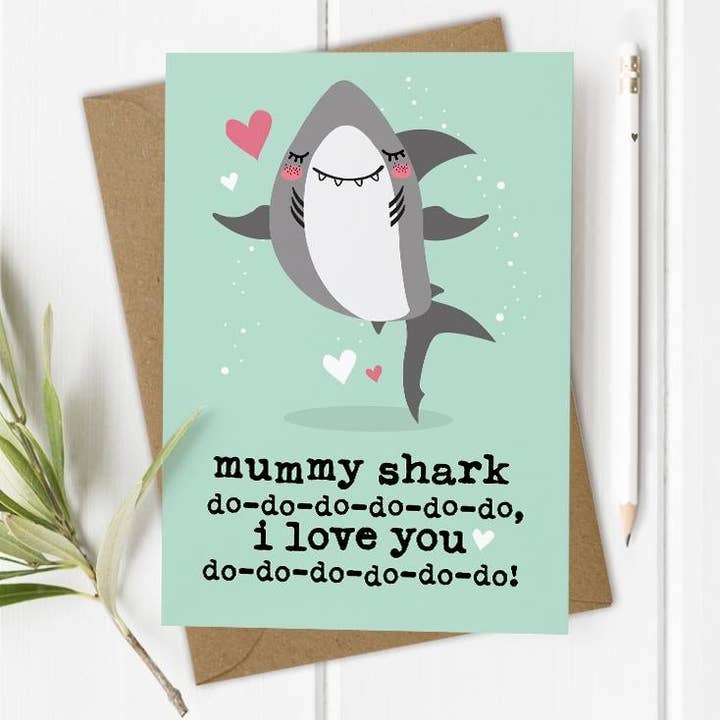 Mumie Shark - Mors dag/Mors Fødselsdag Card for engroshandel hos Mrs Best Paper Co.