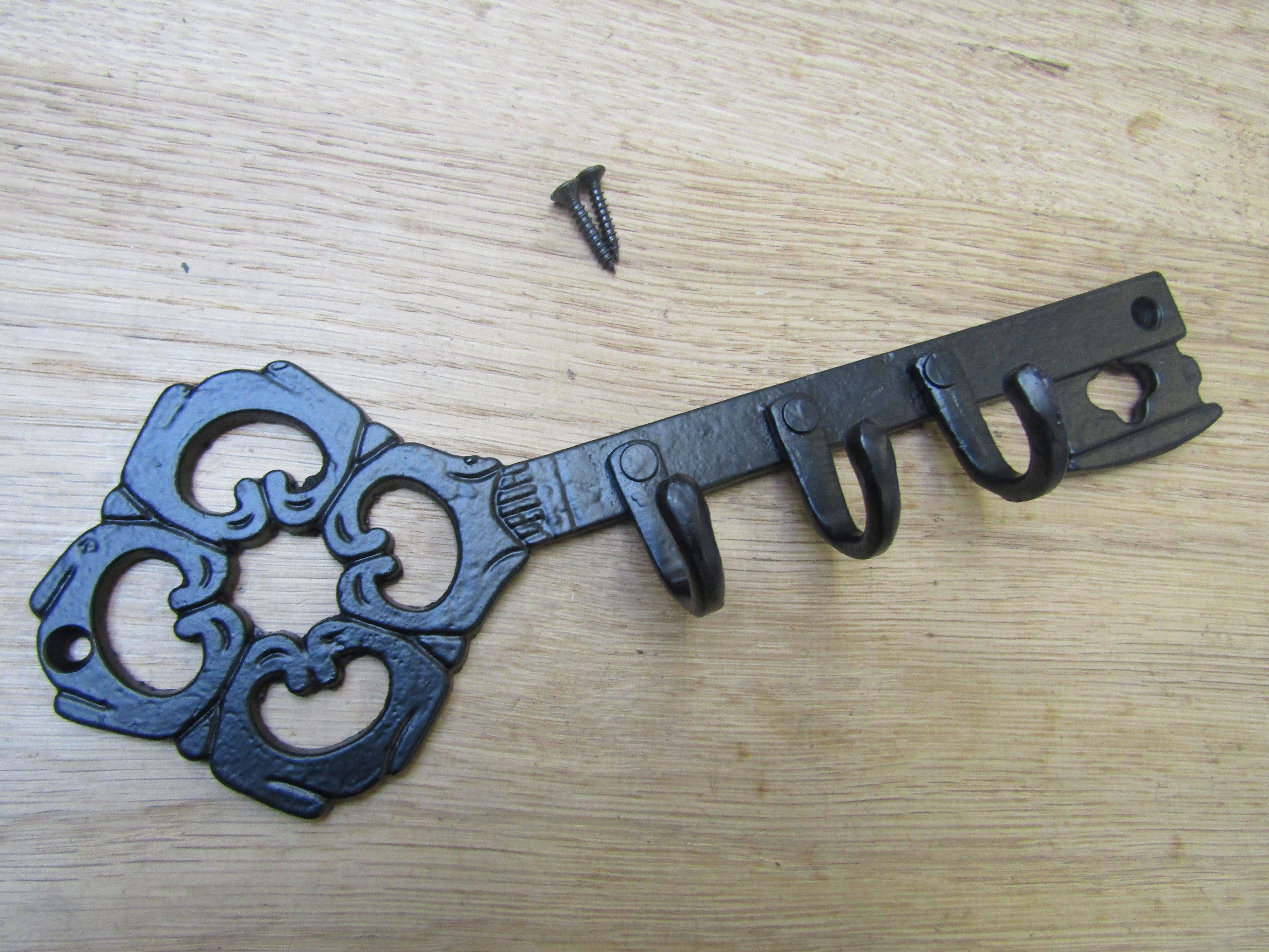 IronmongeryWorld – wholesale Wall hook – Ornate Cast Iron Key Hanger black antique0