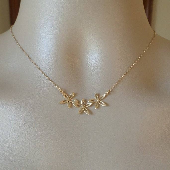 The Wandering Dandelion – wholesale – Blomsterhalsband - Guldhalsband - Guldblomma Smycken - Triple Flower Halsband - Guldpläterat och guldfyllt halsband - Mors dag gåva