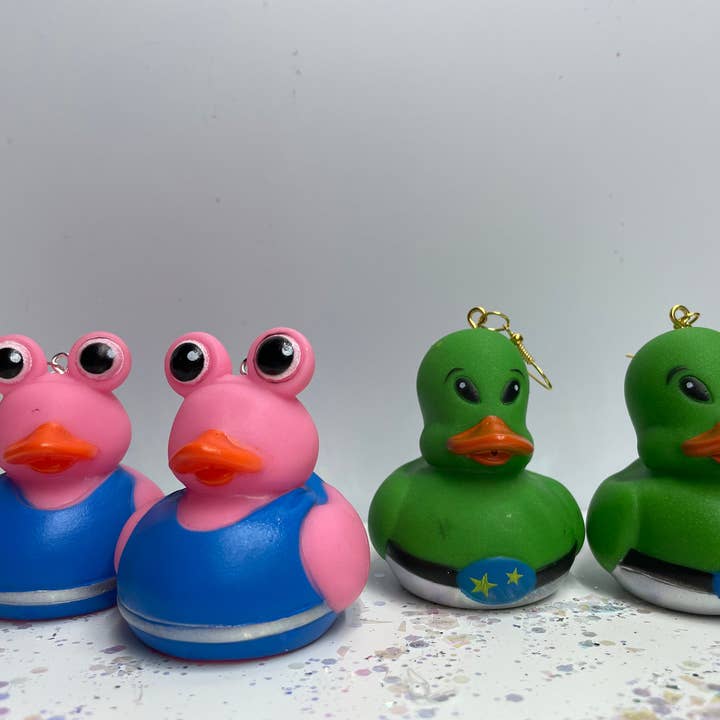 R59Creates - Venta al por mayor Pendientes colgantes - ¡Pendientes de goma con forma de pato de Lil Alien!6