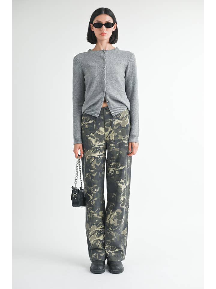 VINTAGE CAMO STRAIGHT LEG PANTS WITH POCKETS for wholesale on Faire4