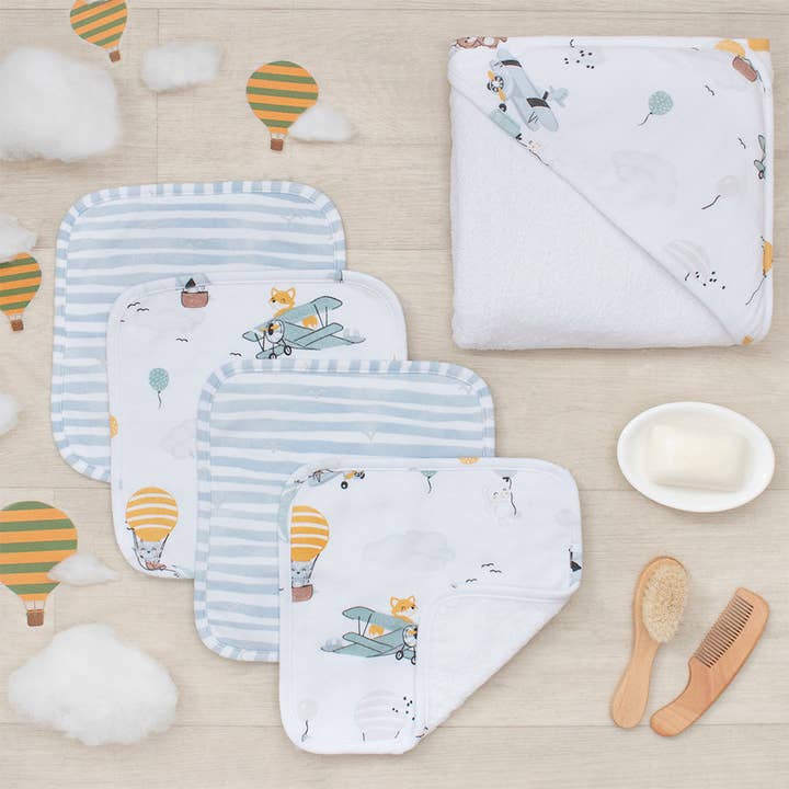 Living Textiles - Wholesale Bath & Body Set - Baby - 5pc Bath Gift Set - Up And Up Away1