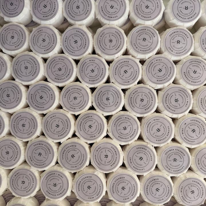 Daily Rhythms - Wholesale Shower Steamer/Bomb - Shower Steamer | Lavender + Mint | 1 Tablet2