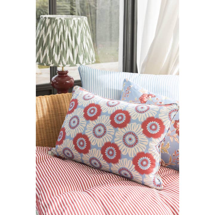 Mahe Homeware - Wholesale Throw/Decorative Pillow - Blue Pop Floral Cushion 40x609