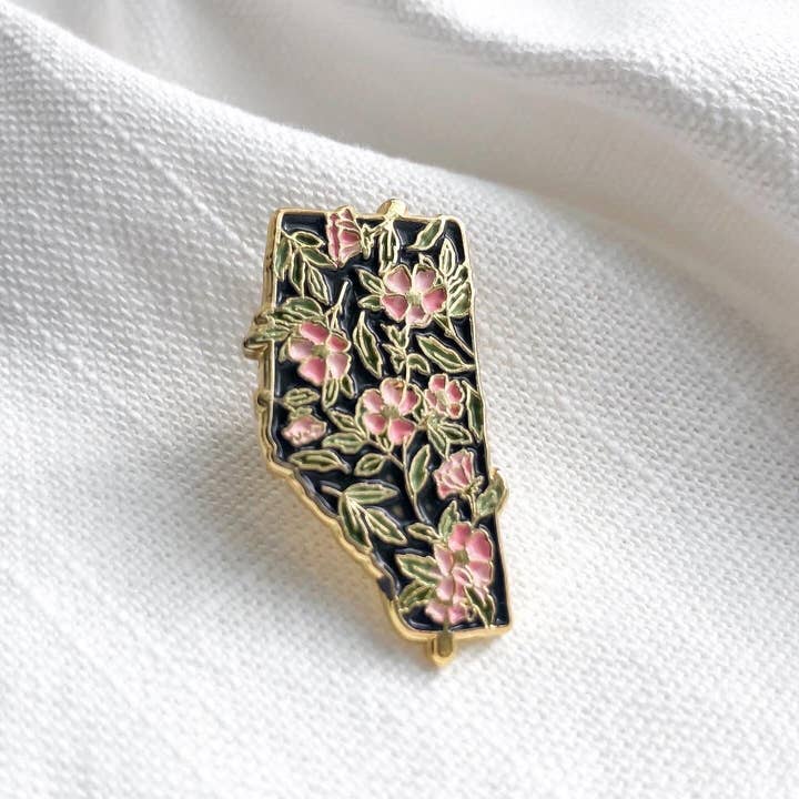 Natasha Vanderburg Co. - Wholesale Lapel Pin/Button - Alberta Provincial Flower Enamel Pin