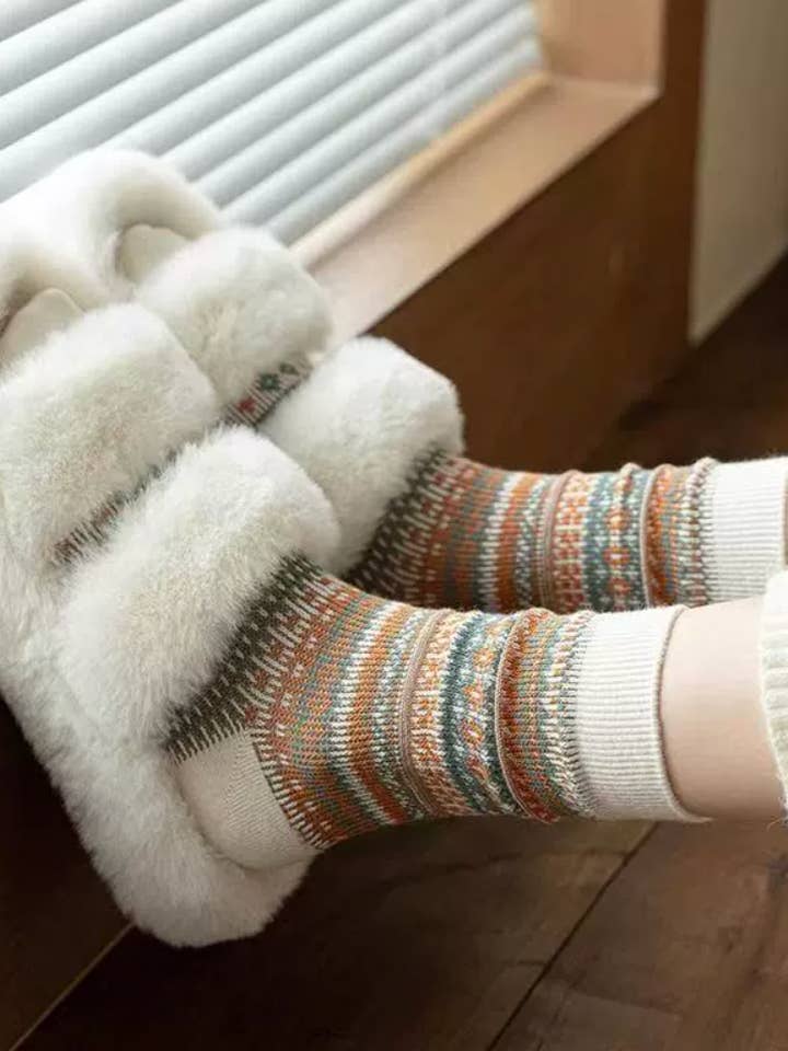 LoveLina - Wholesale Socks - Women's - Nordic Knit Cozy Socks (JOIA)2