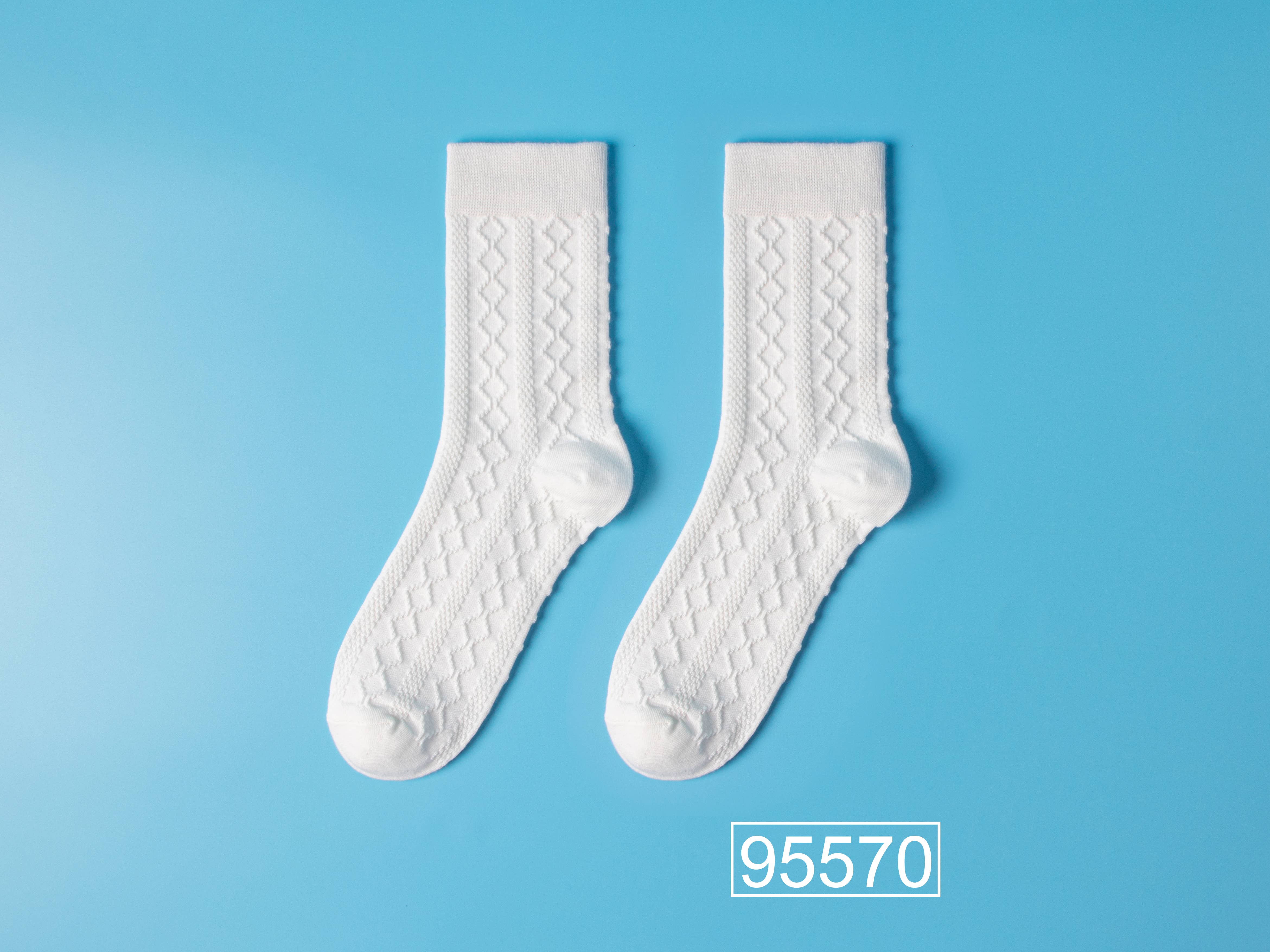 Marc JoJo - Wholesale Socks - Women's - ✨ White mid-calf socks in vintage Lolita style 🕊️🎀4