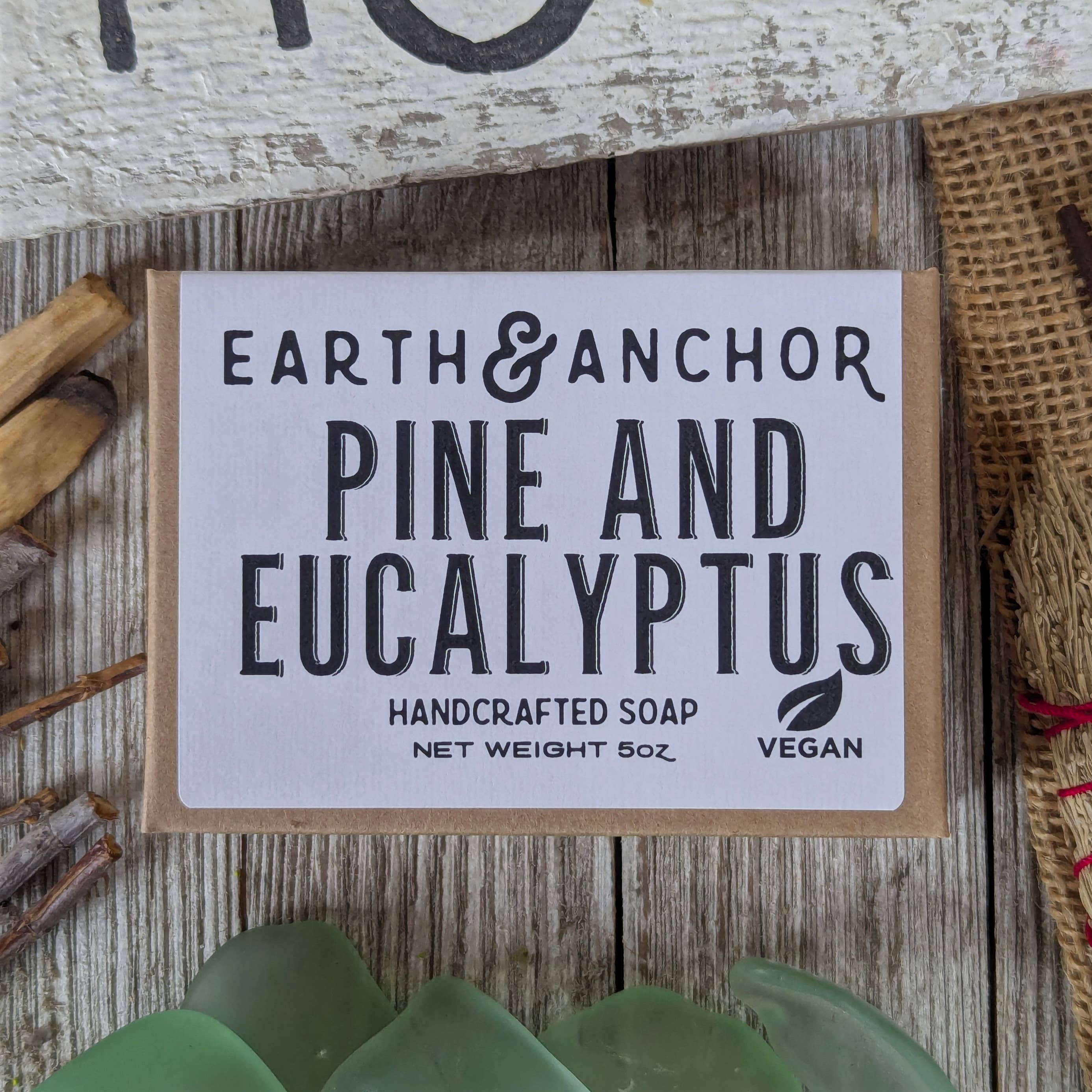 Earth & Anchor Soap Co. – sabonete sólido por atacado – Sabonete Artesanal Vegano de Pinho e Eucalipto0