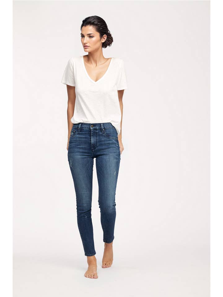 Soft White Waterford Tee (Soft White) for wholesale on Faire2