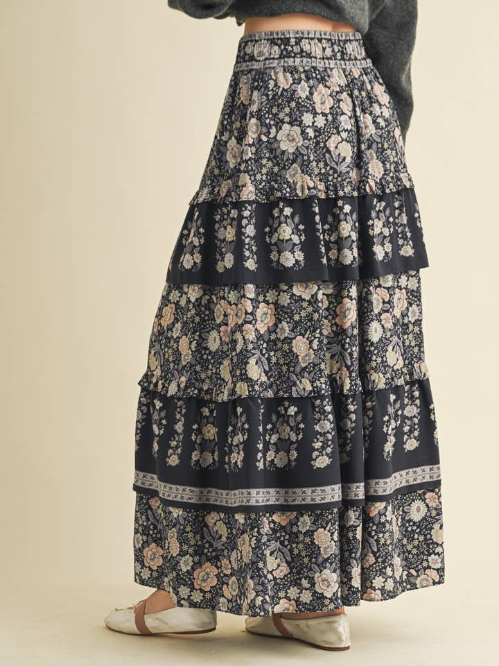 &MERCI - Wholesale Skirt - Women's - RUFFLE TIERED BORDER PRINT MIDI SKIRT MSK416624