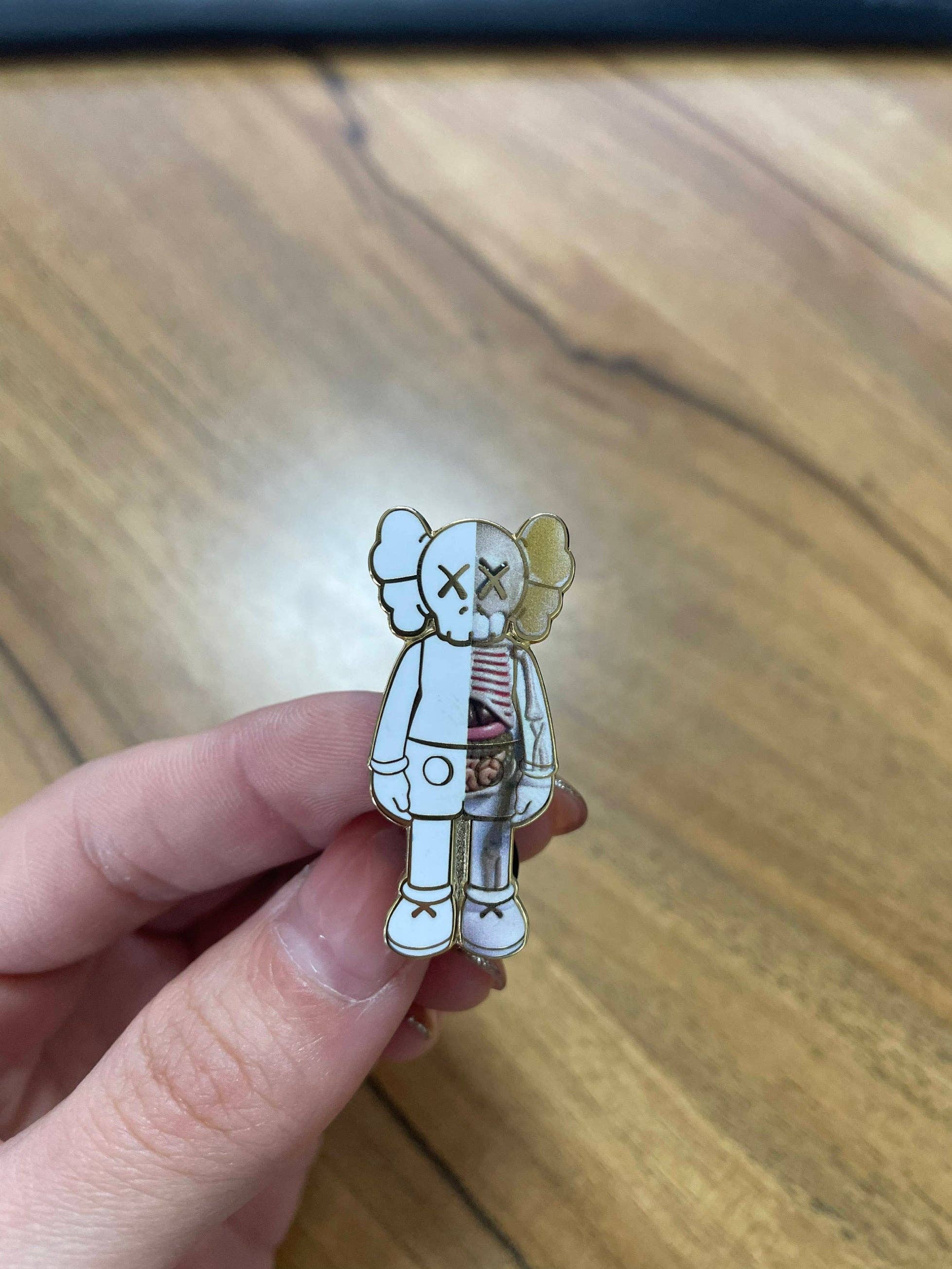 Hype Pins - Wholesale Lapel Pin/Button - HypeBeast KAWS Dead Inside Hard Enamel Pin