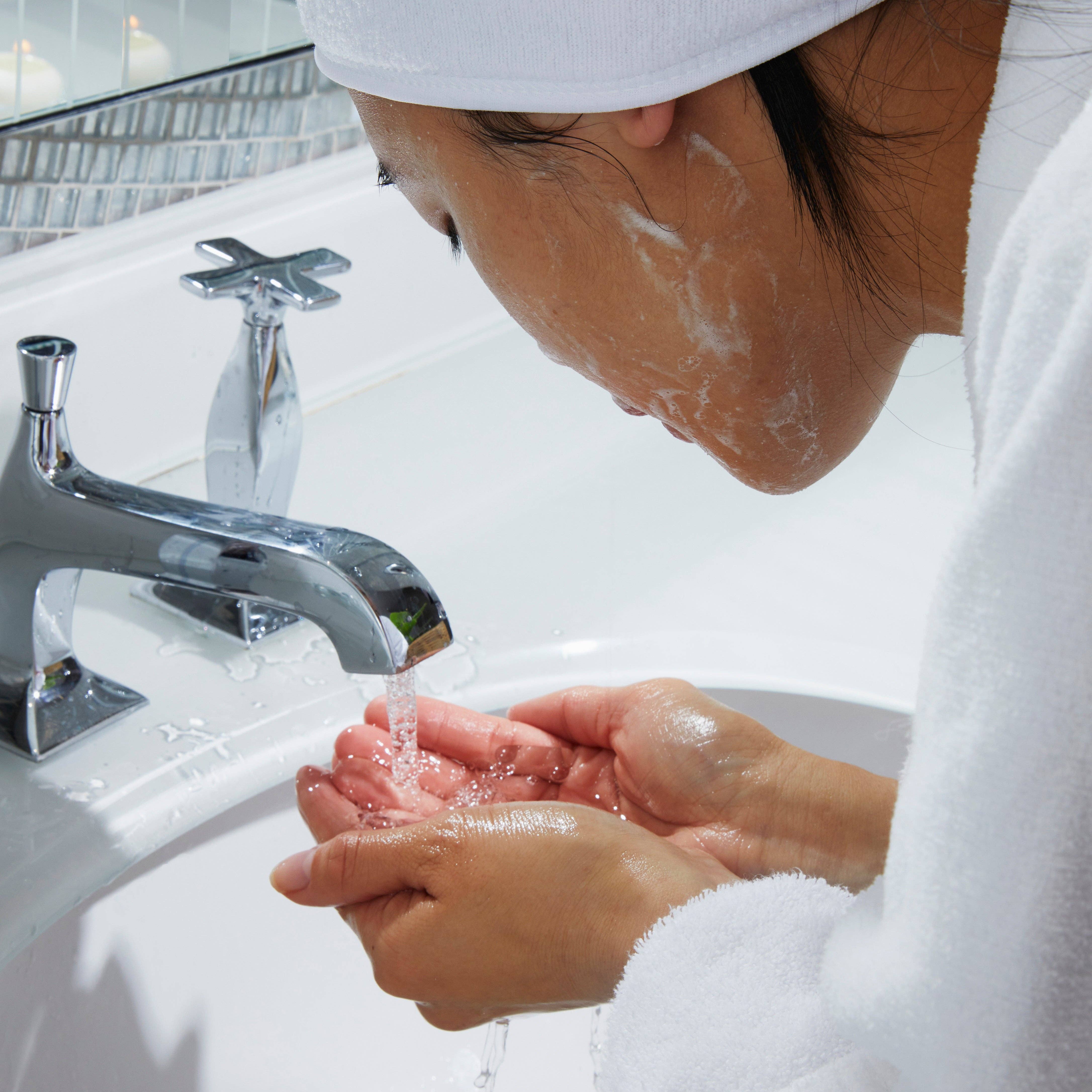 Kleem Organics - Wholesale Facial Cleanser - PRO-COLLAGEN FACE CLEANSER4