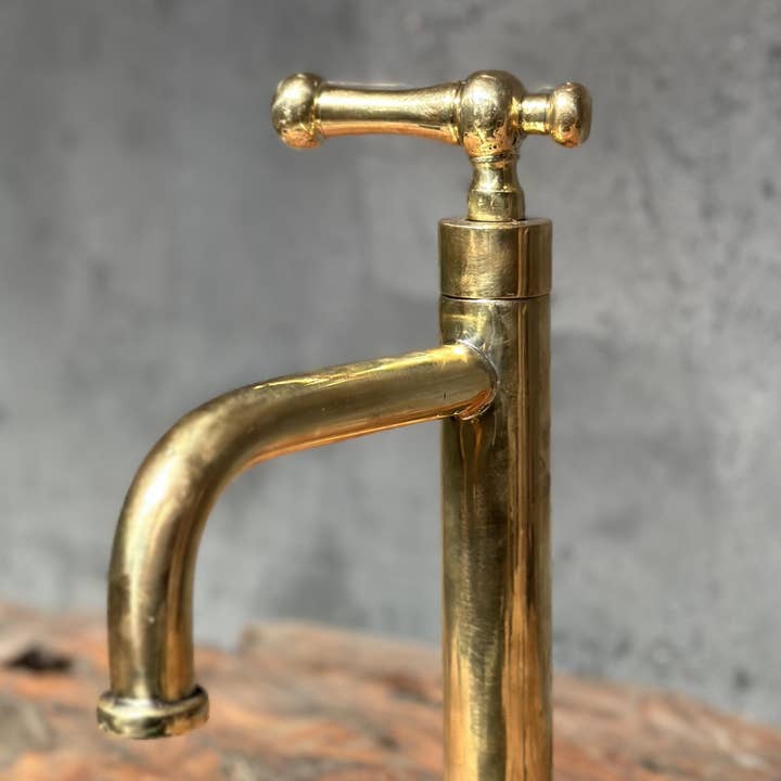 Artihand - Wholesale Kitchen Tool/Gadget - Unlacquered Brass Bathroom Faucet, Victorian Bathroom Faucet1