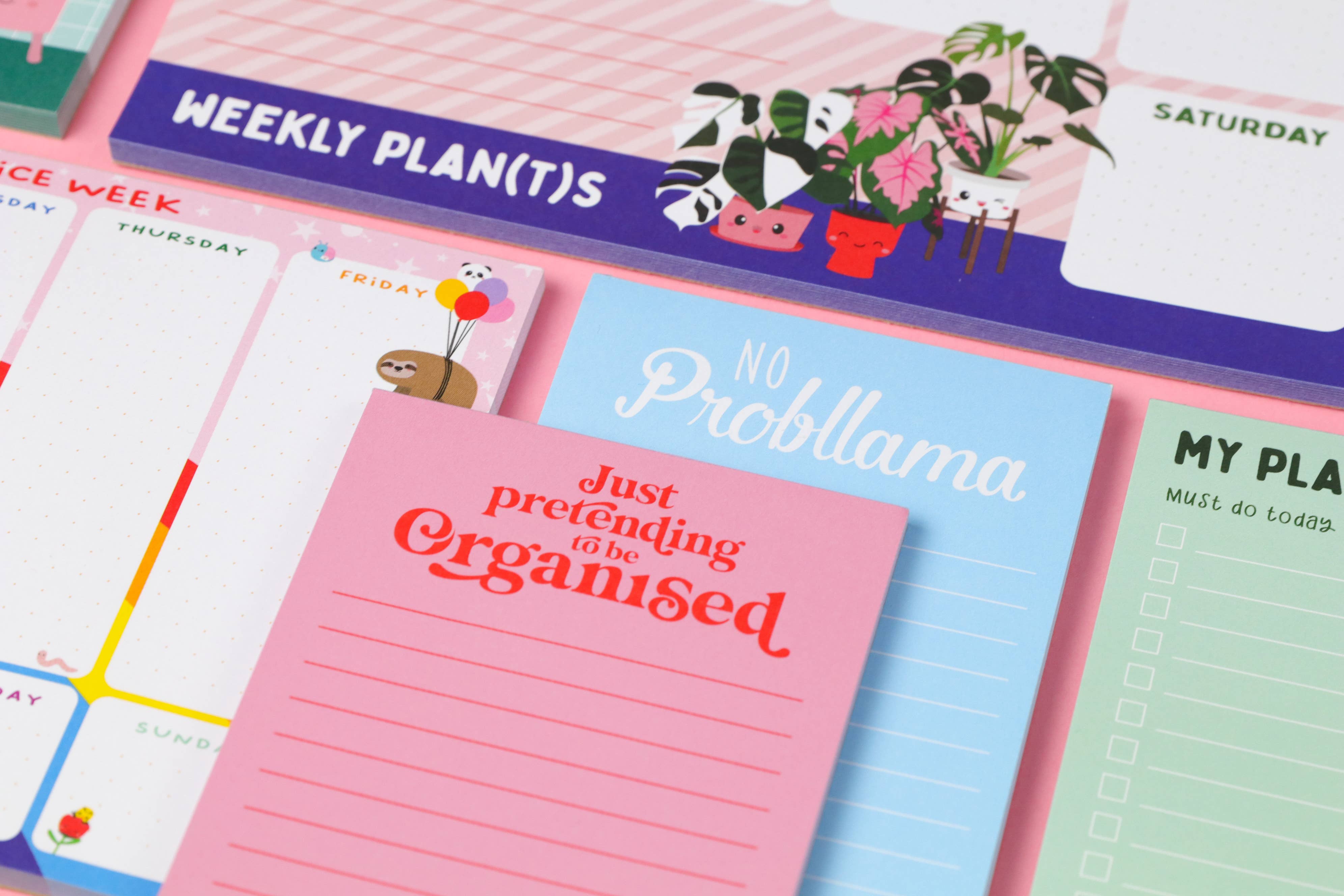 Studio Inktvis - Wholesale Notepad - Pink just pretending to be organised to do list notepad2