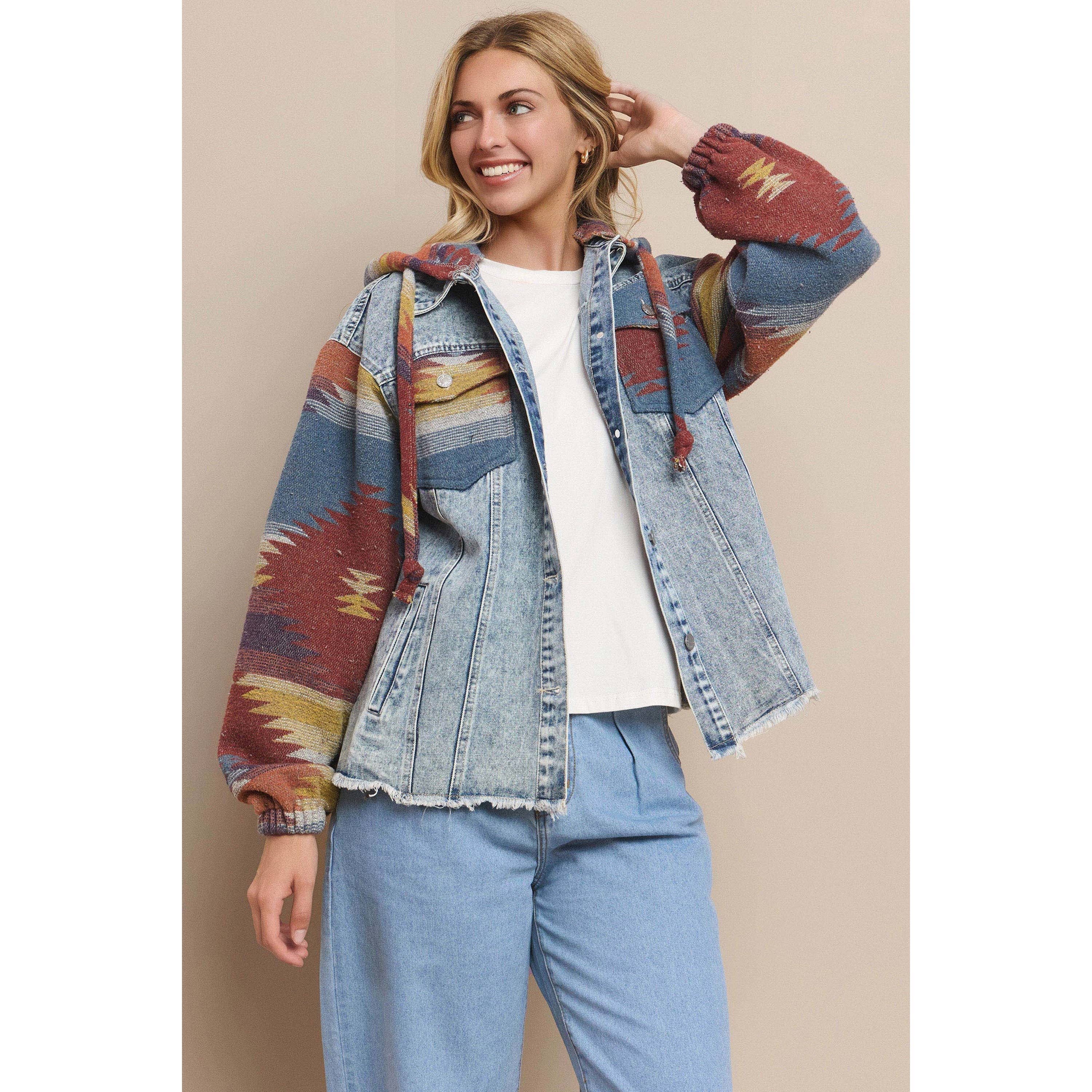 Mapcie – wholesale Shirt Jacket/Shacket - Women’s – WASHED AZTEC DENIM SHACKET WITH POCKET7