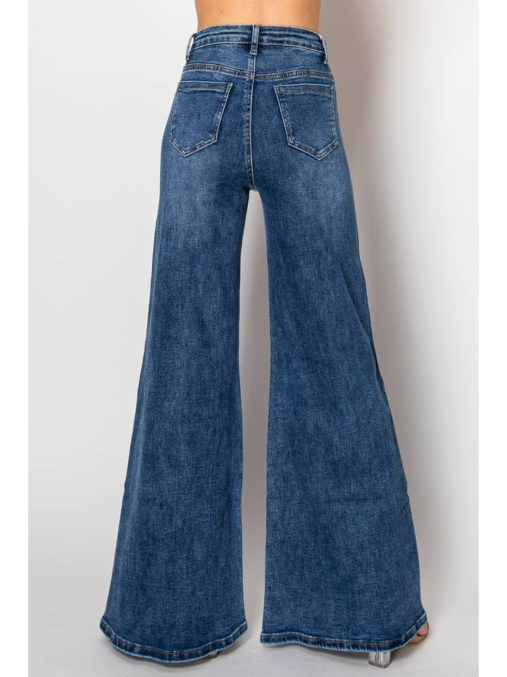 Nina Rossi Jeans - Wholesale Jeans - Women's - D25-4-A - Embellished wide leg medium blue denim jeans