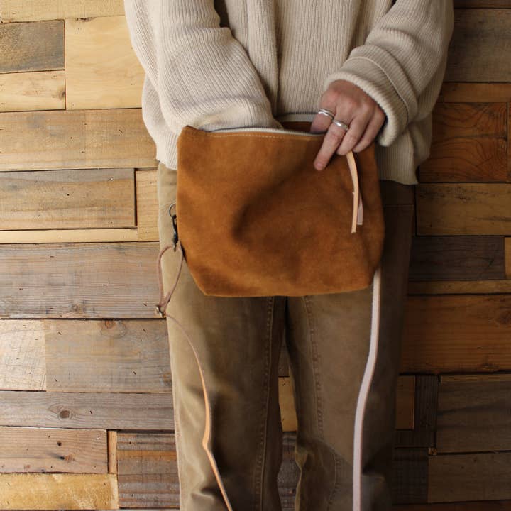 Olive n' Suede - Wholesale Crossbody Bag - Women's - Square Side Bag5