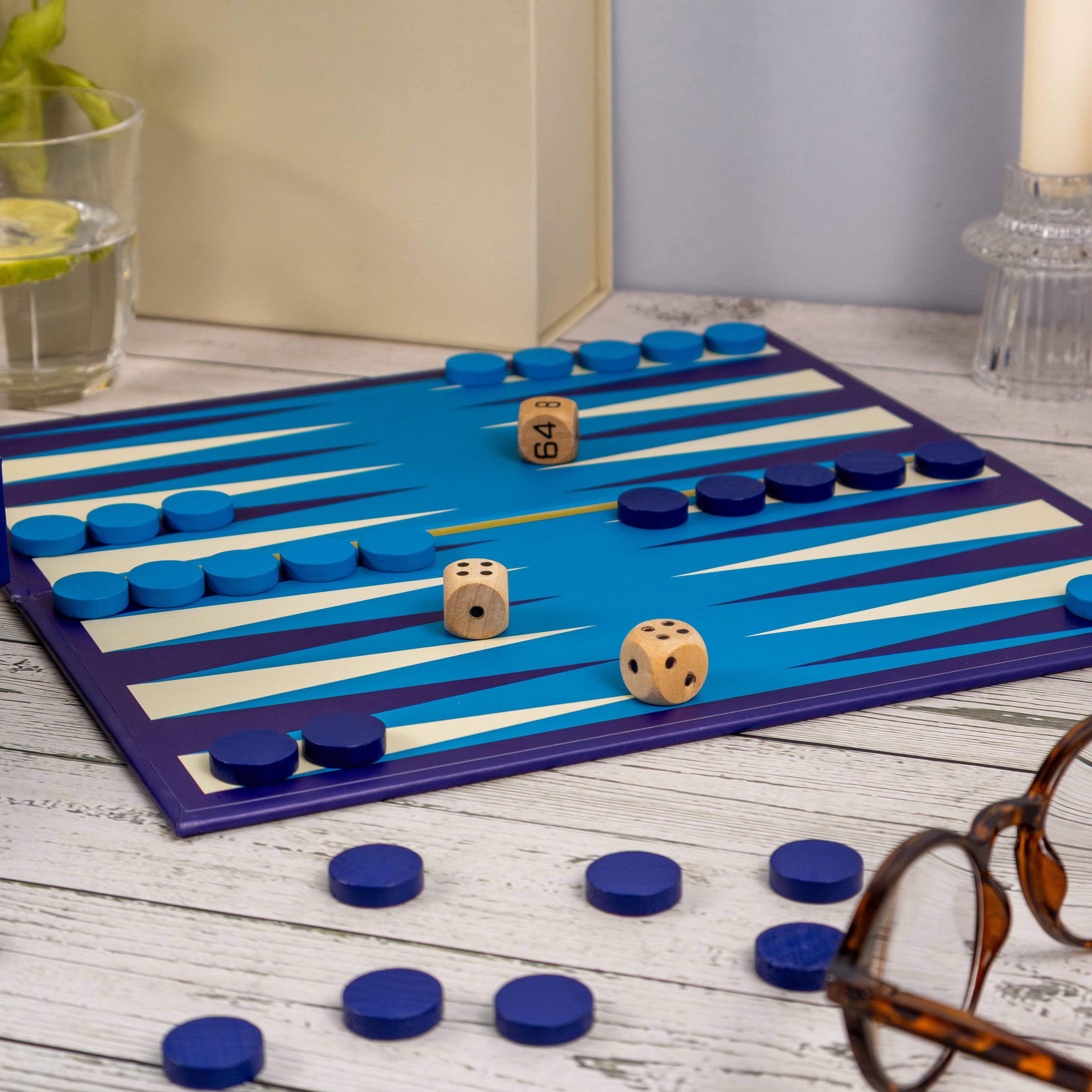 Robert Frederick Ltd – wholesale Board game – Backgammon - Classic Strategy Board Game in Gift Box3