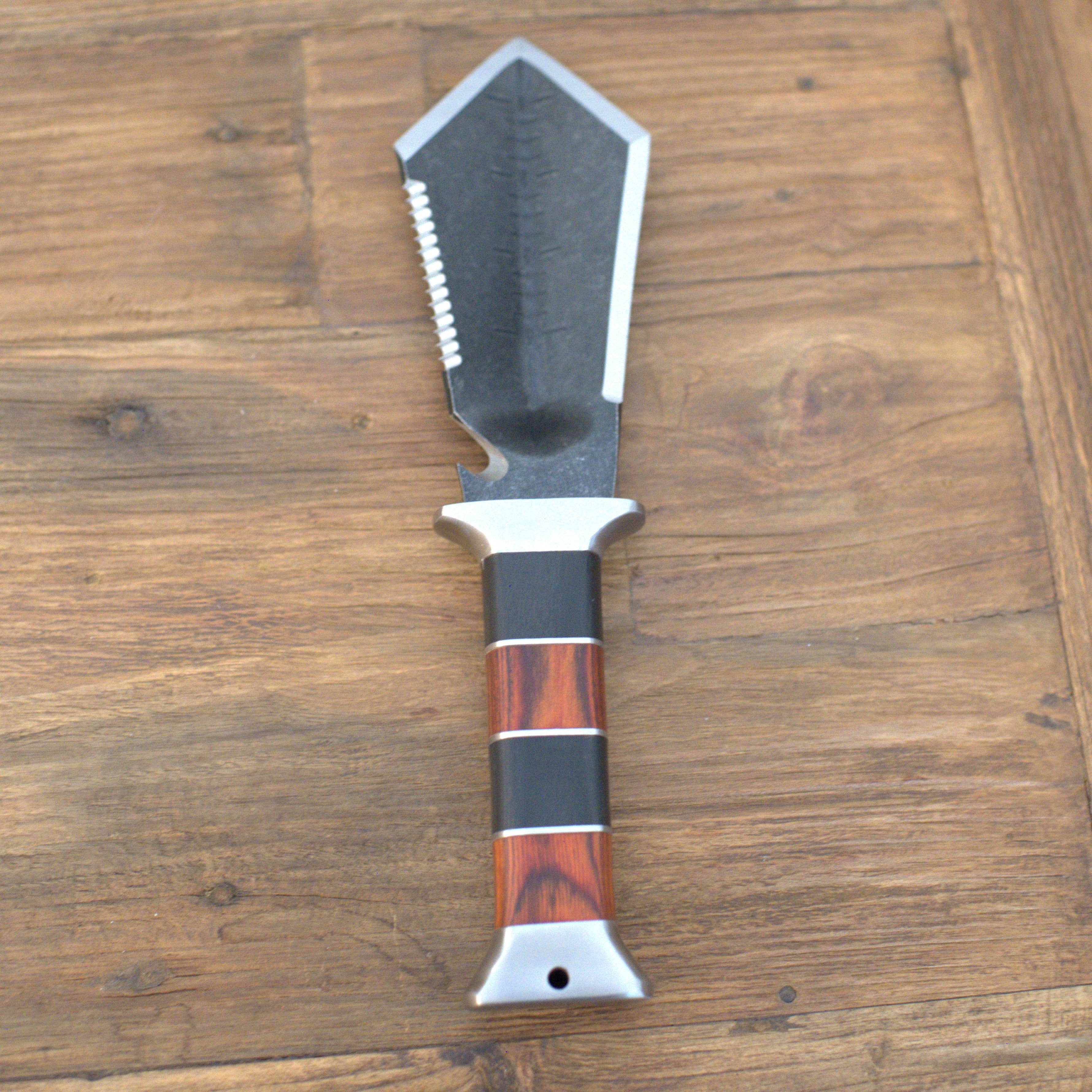 Garden Works – wholesale Garden tool – Ironwood Hori Hori Trowel1