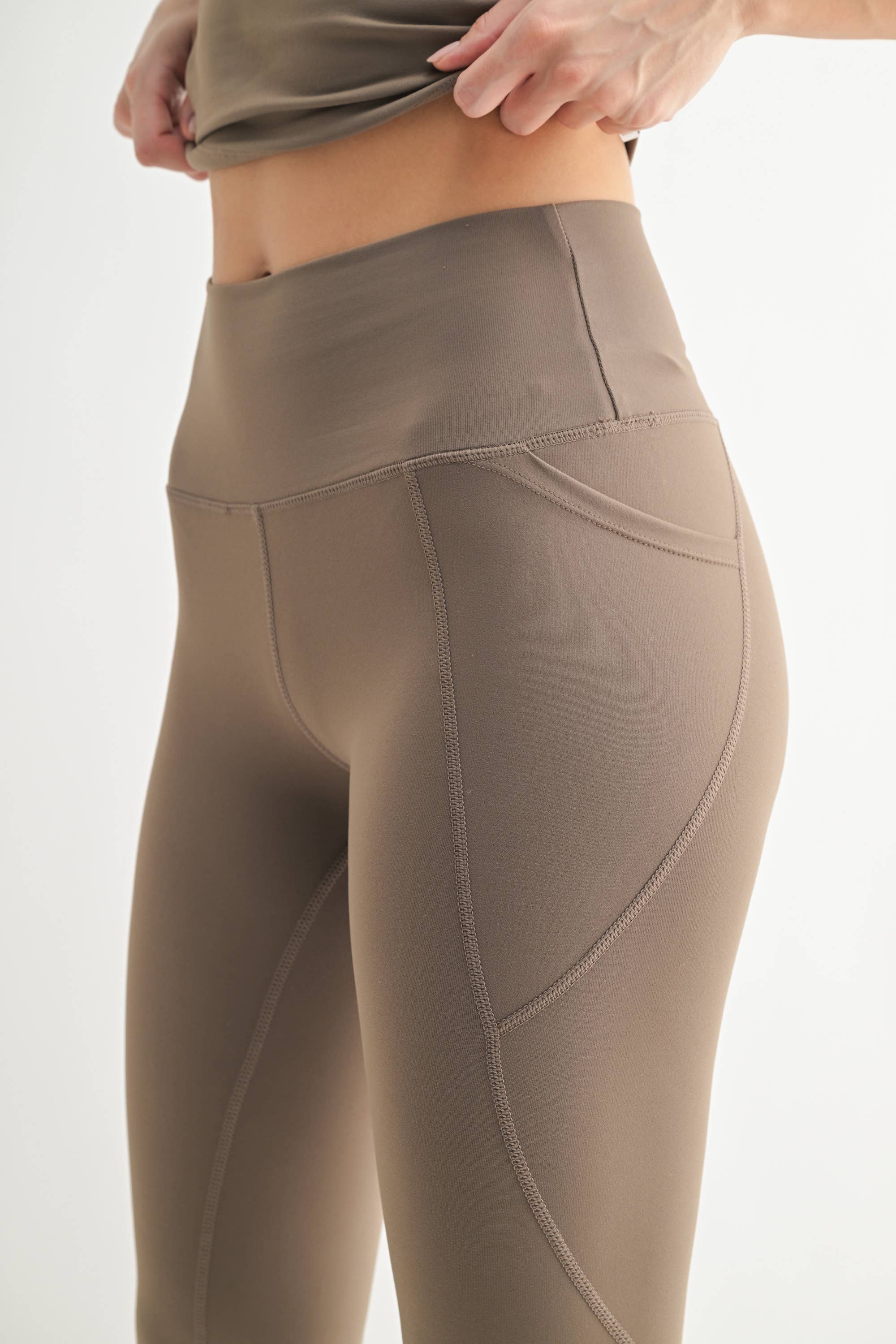 Mono B - Vente Legging de sport/d'intérieur – femme - Legging taille haute solide avec bande fuselée13