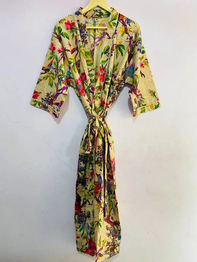 GYPSY STUDIO – Kimono - Mulher por atacado – Robe Curto de Algodão com Estampa Floral de Pássaros0