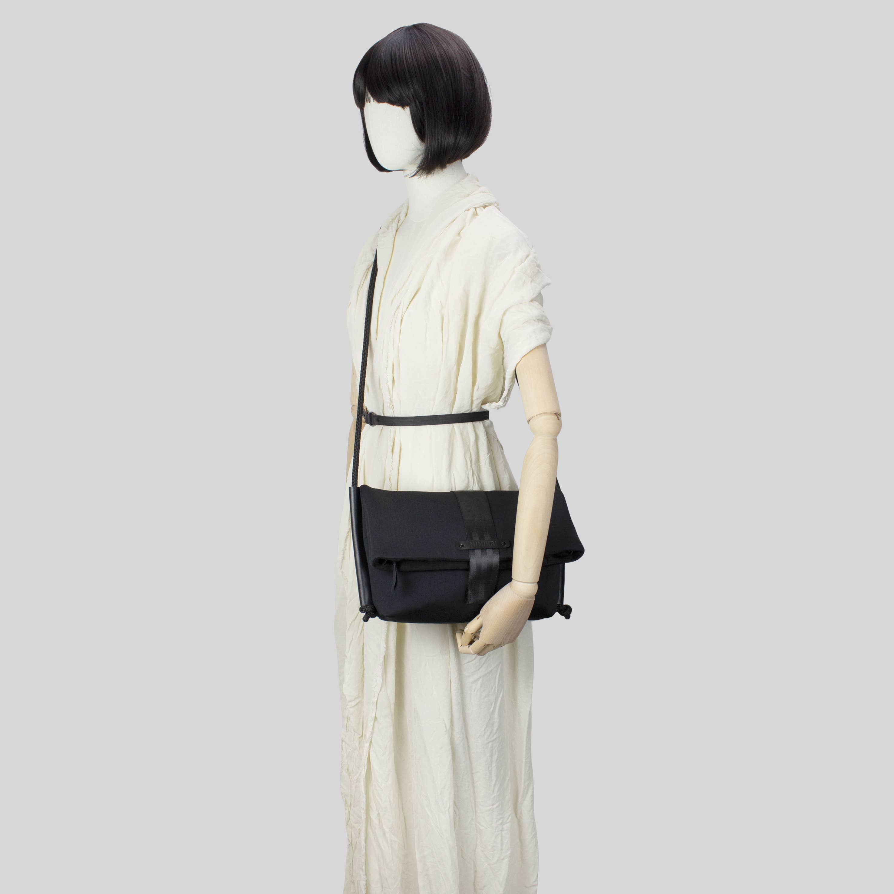 MIMIKRI Design - Vendita all'ingrosso Tracolla - Donna - Borsa a tracolla pieghevole in neoprene 'LUNA'2