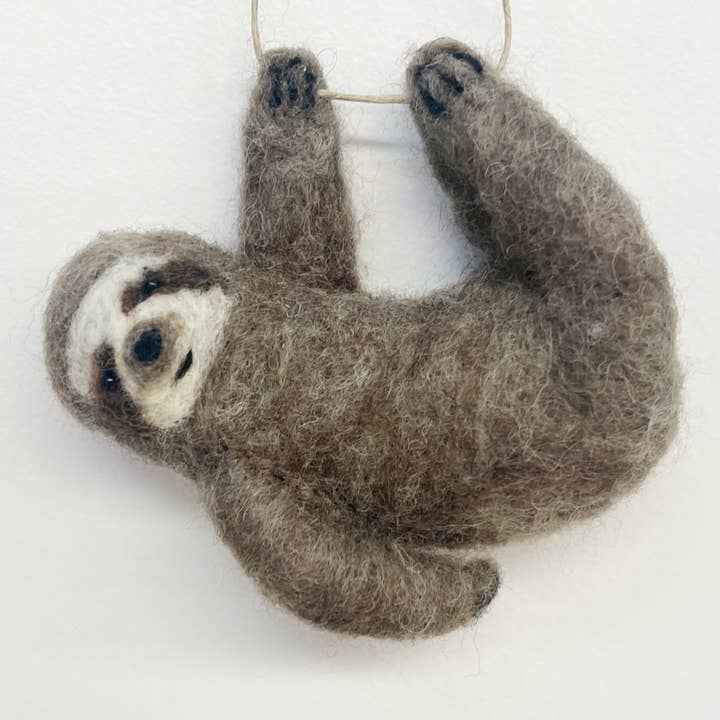 The Felted Bee - Wholesale Craft Sewing Kit - Sloth Needle Felting Kit