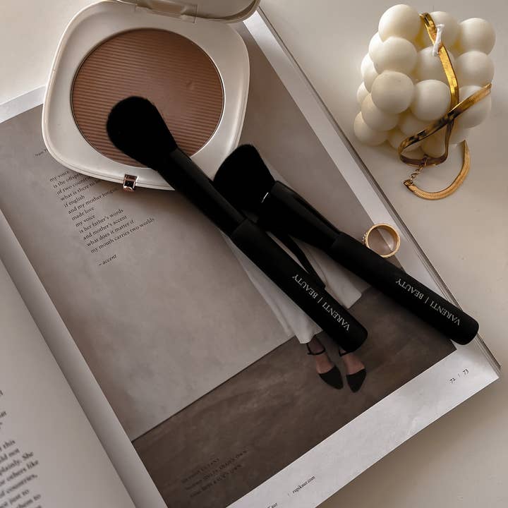Varenti Beauty - Wholesale Cheek/Face Makeup Brush - Pro Blending Brush