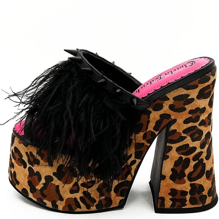 Sunday Girl Platform - Leopard and other Purchase Wholesale platform sandals. Free Returns & Net 60 Terms on Faire trending on Faire.