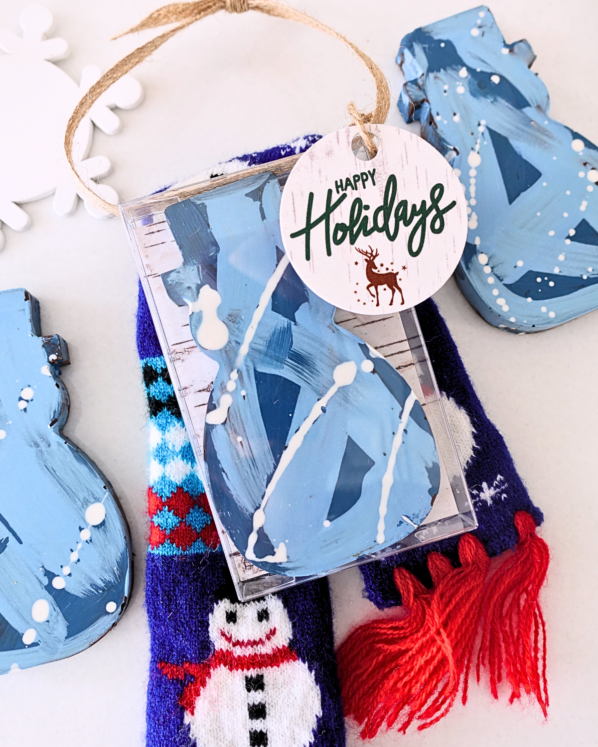 Succulent Chocolates & Sweets Inc - Wholesale Chocolate Box - Crunchy Hazelnut Gianduja Snowman (Ornament Box)7