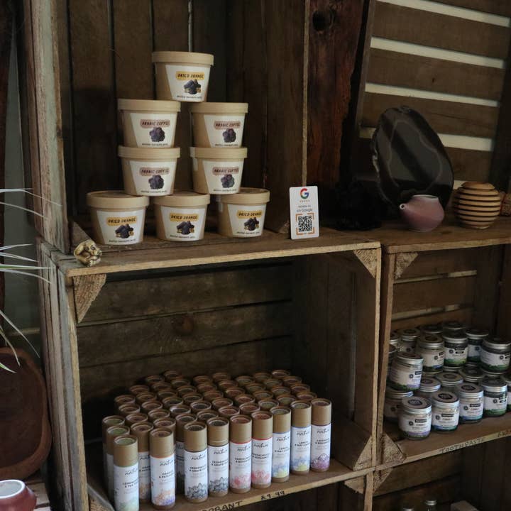 Granny slice – wholesale Chocolate-covered sweets – dusted chocolate dates12