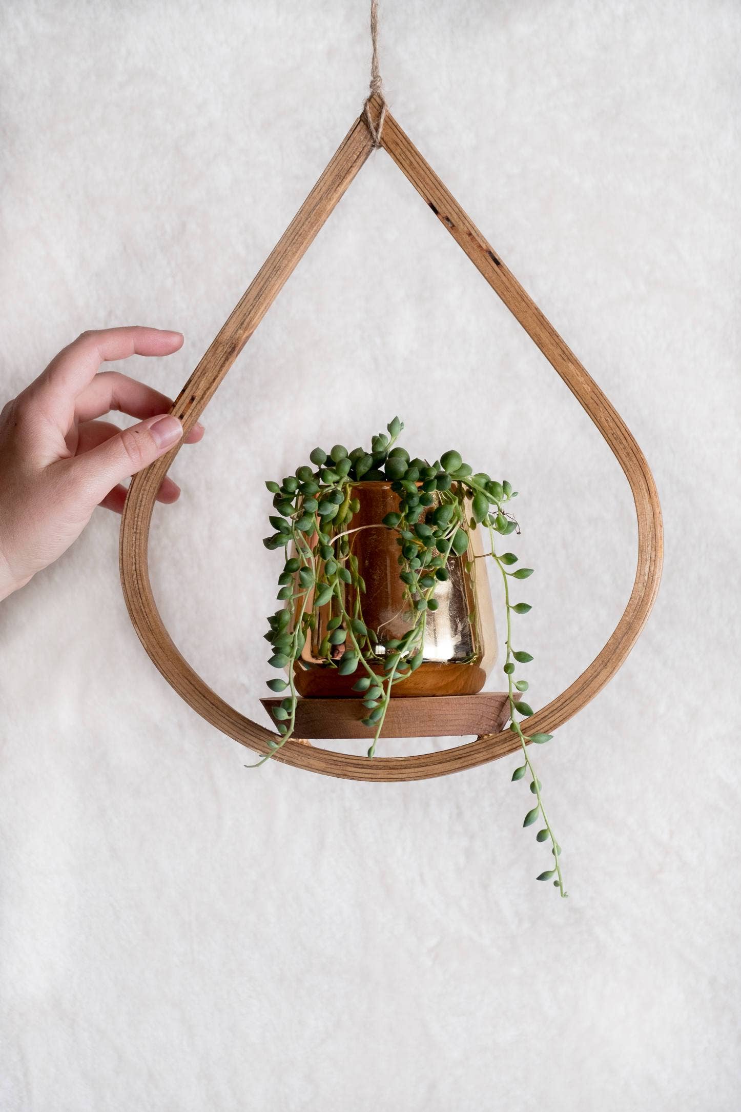 Horsemen Co. – wholesale Hanging planter – Single Tear Drop Hanging Planter5