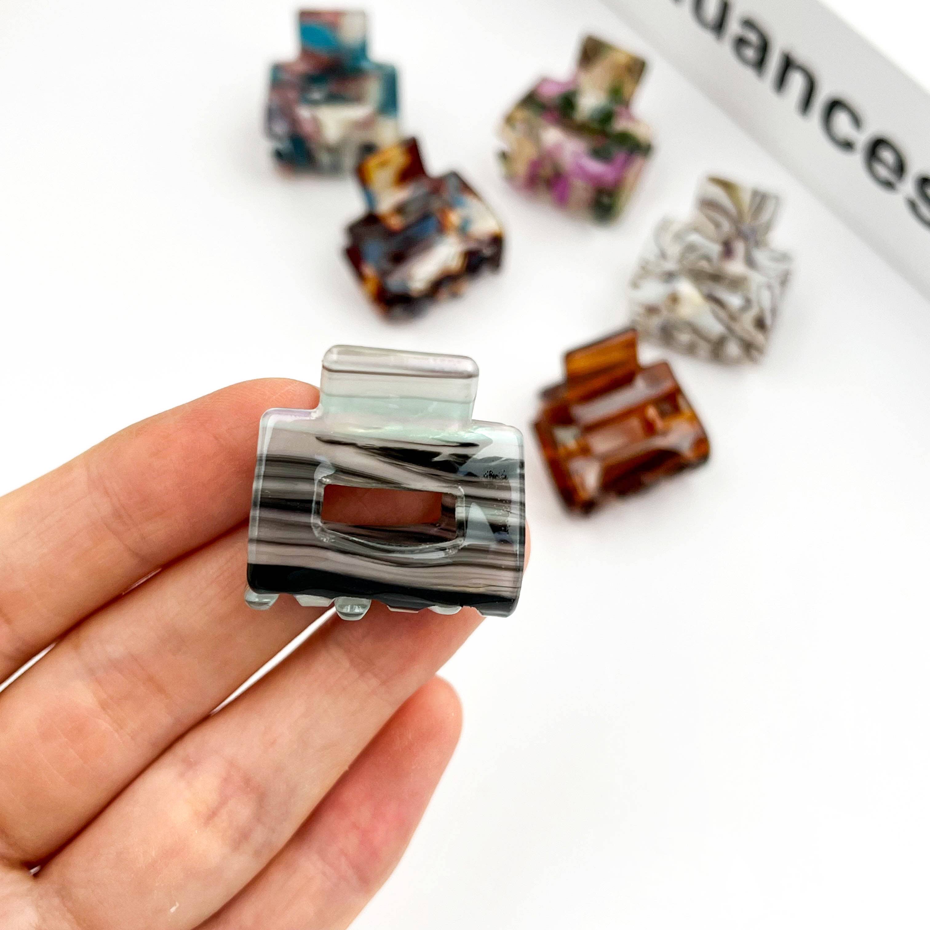 TheDivaSoap – Clips para cabelo - Mulher por atacado – Mini gancho de cabelo quadrado de 0,9''12