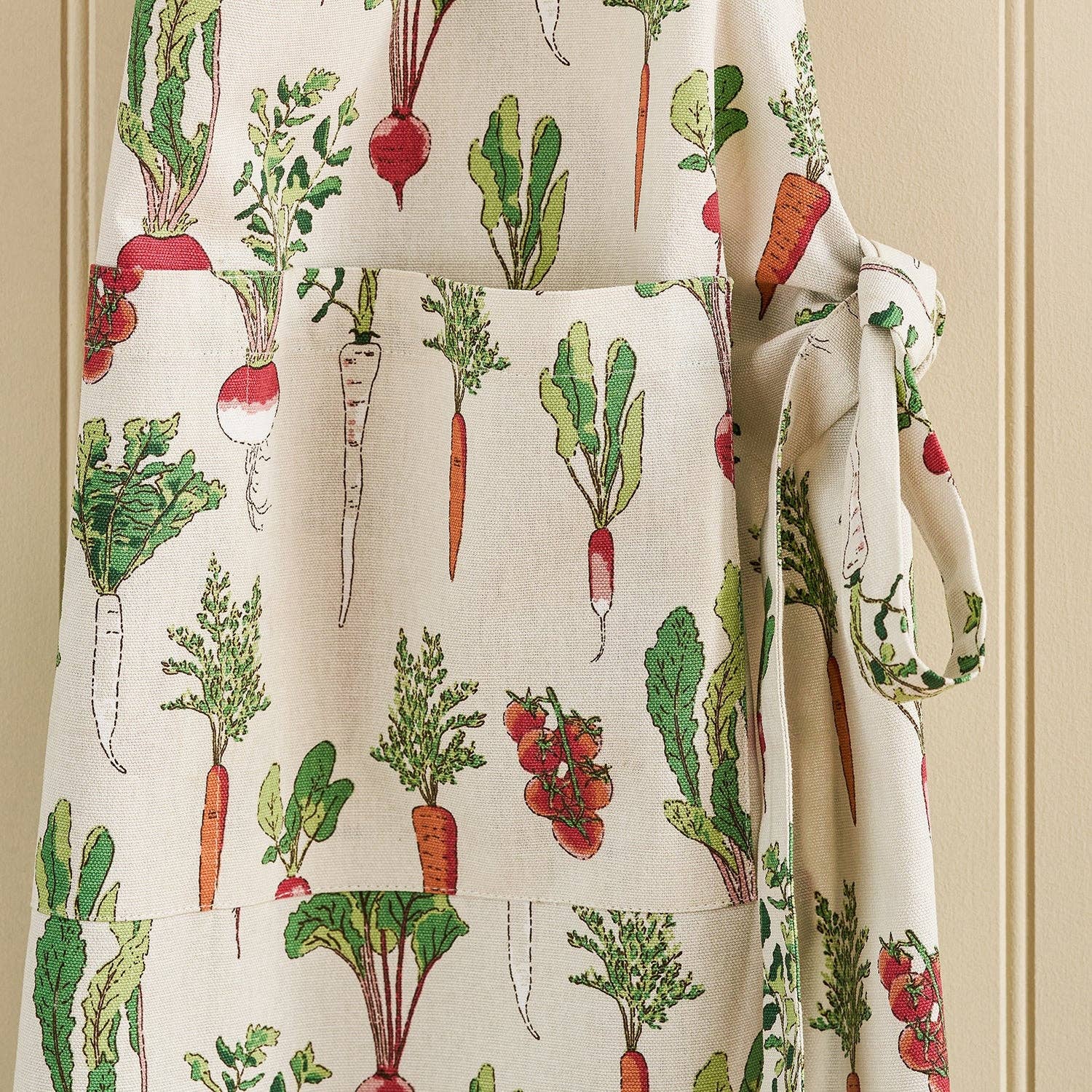 Sophie Allport – wholesale Apron – Garden Vegetables Apron1
