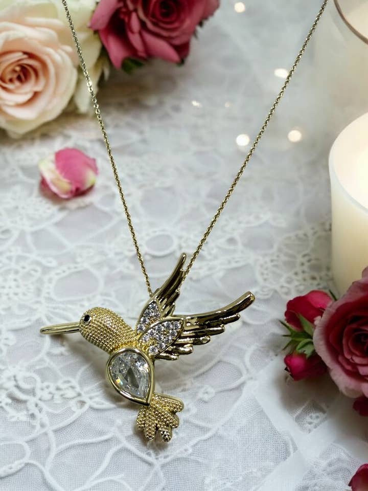 Pendente Colibri Banhado a Ouro 14k por atacado de Divina Jewelry & Accessories LLC