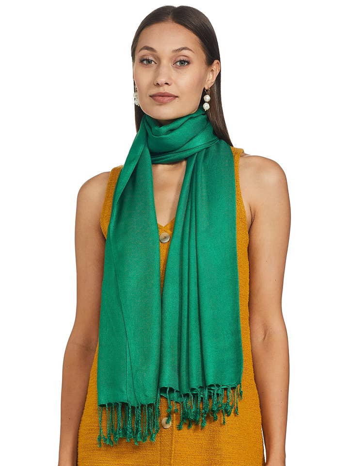 Shawls in Green for wholesale by Ecogram