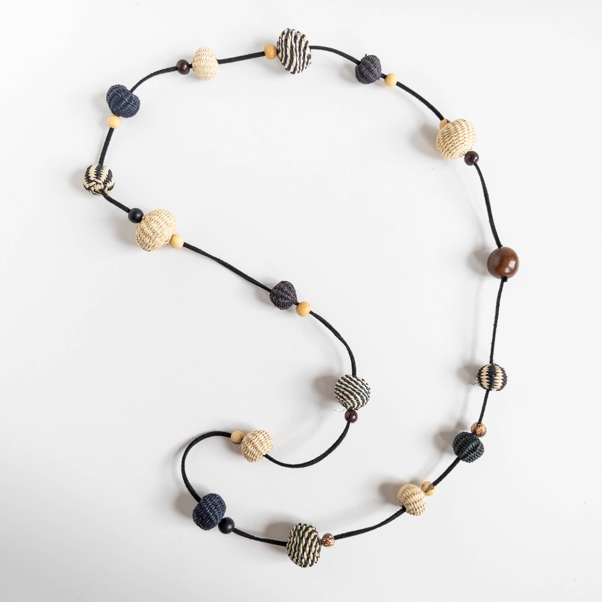 Belart Fair Trade - Vente Collier de perles - Iraca - Collier long sphère tissée Alegria0