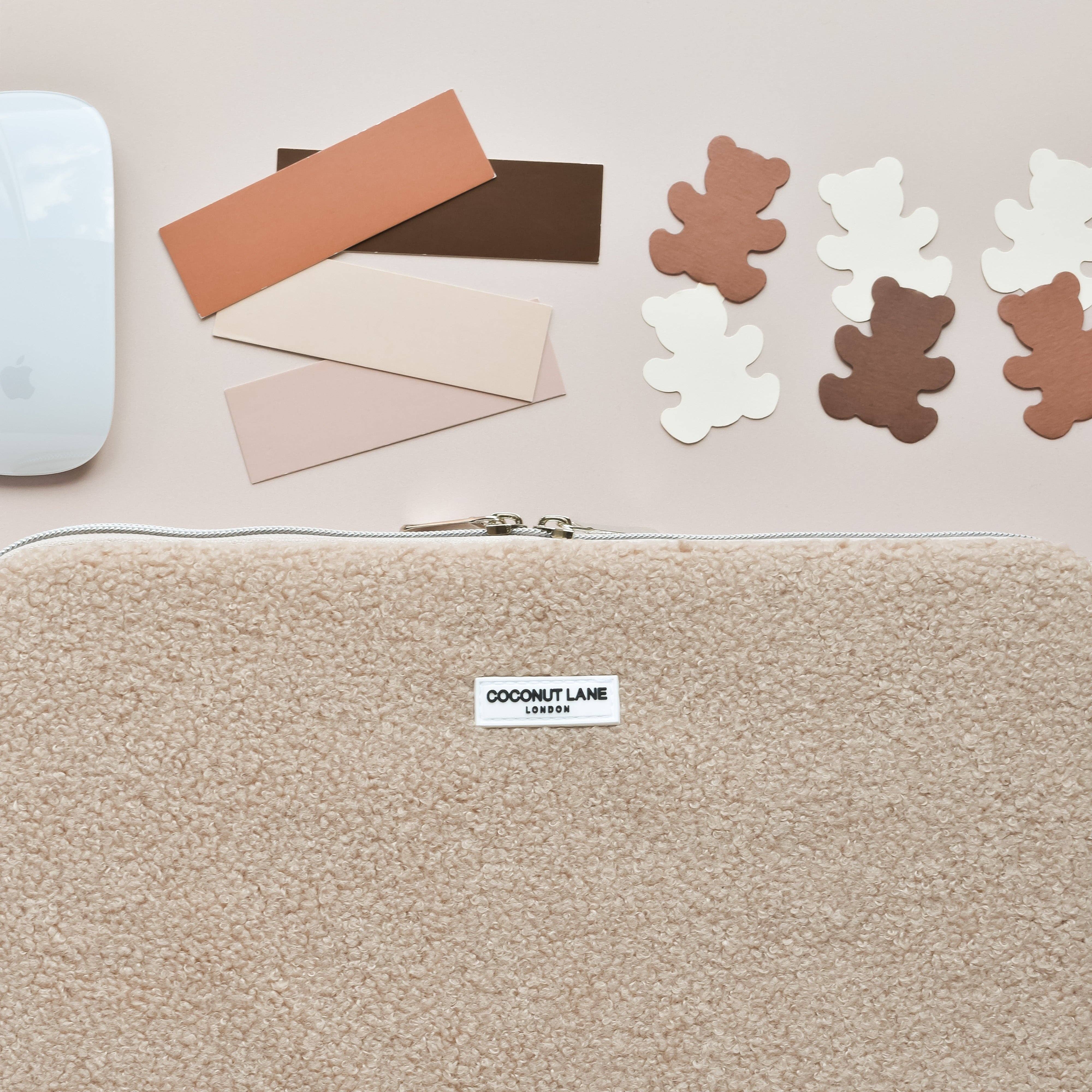 Coconut Lane - Wholesale Laptop/Tablet Case - Women's - Teddy Rupert Laptop2