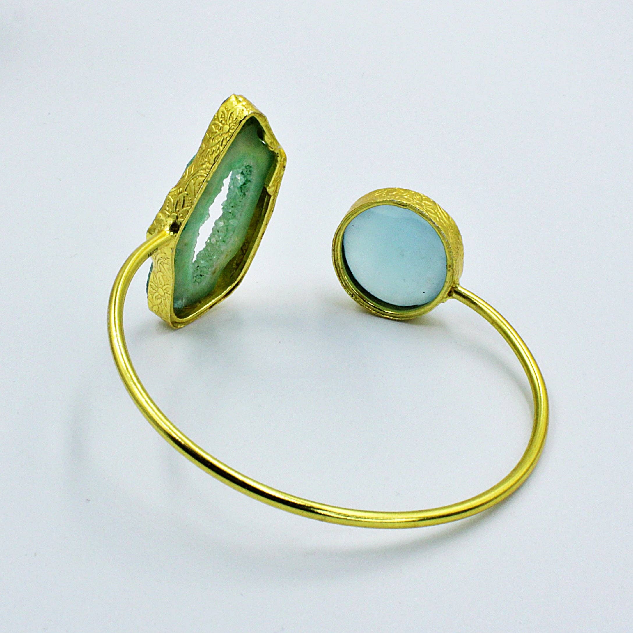 LA MAR - Wholesale Cuff Bracelet - Bracelet with 2 stones, light blue and green - chalcedony and agate quartz gold-plated4